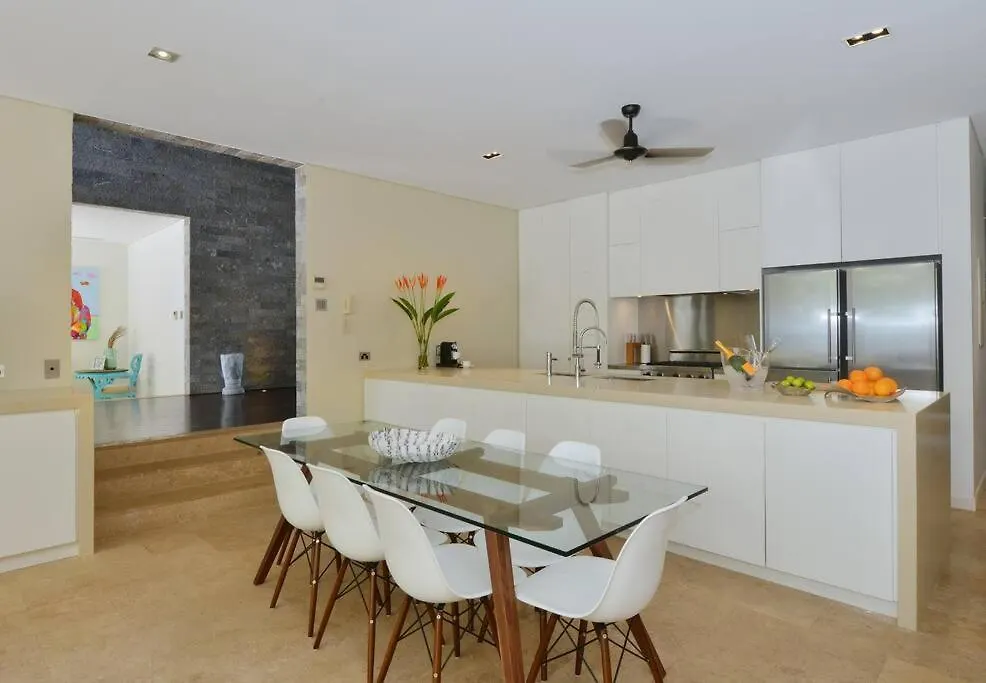 Tugela - Luxury Holiday Home Port Douglas 0*,  Australië